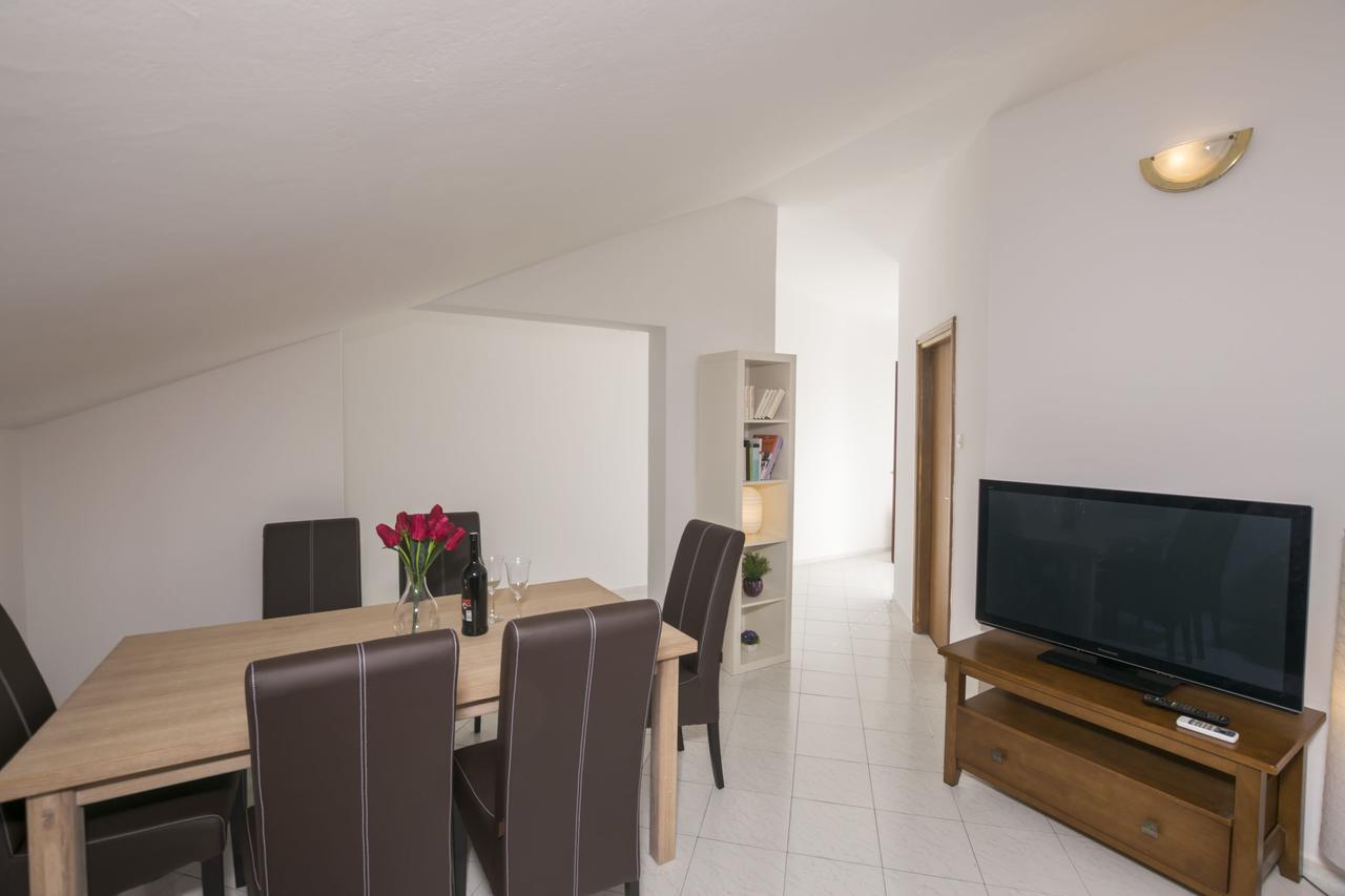 Apartments Katarina Пировац Экстерьер фото